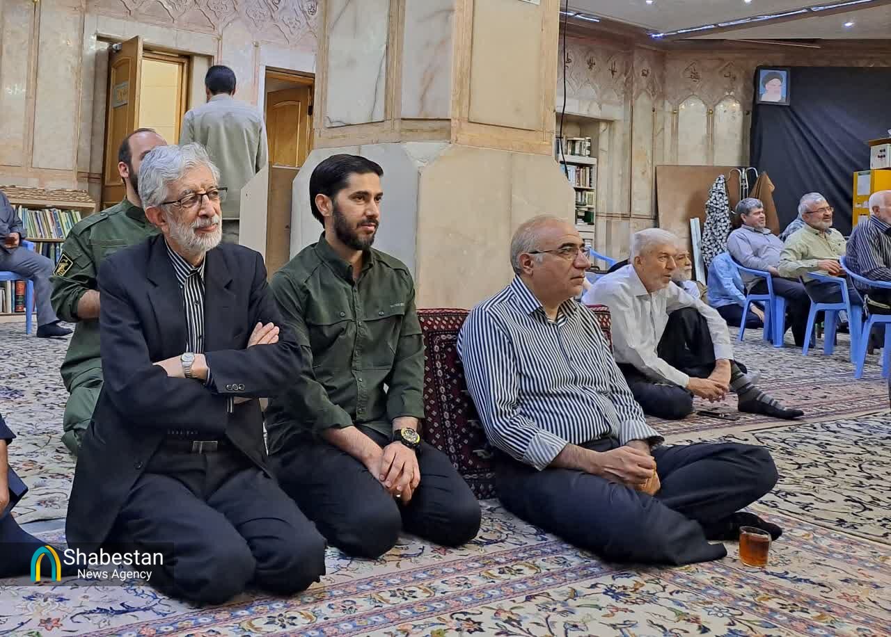 بزرگترین کار امام خمینی(ره) ایجاد پیوند میان دین و سیاست بود