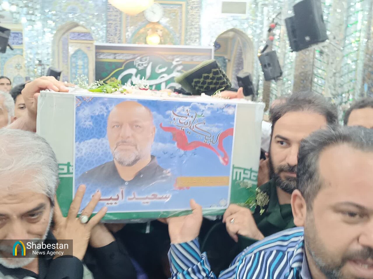 آیین تشییع پیکر مطهر شهید مدافع حرم حسین آبیار به روایت تصویر