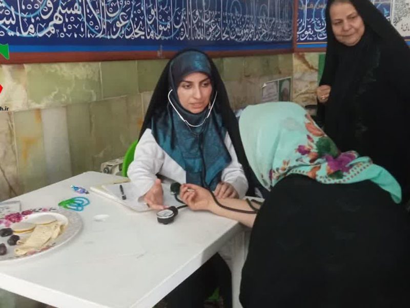 چایی با طعم رسانه/ وقتی چایخانه حرم را بانوان خبرنگار دست میگیرند