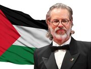 واکنش هنرمند استرالیایی به اقدام مجله فرانسوی در حذف پرچم فلسطین از سینه او