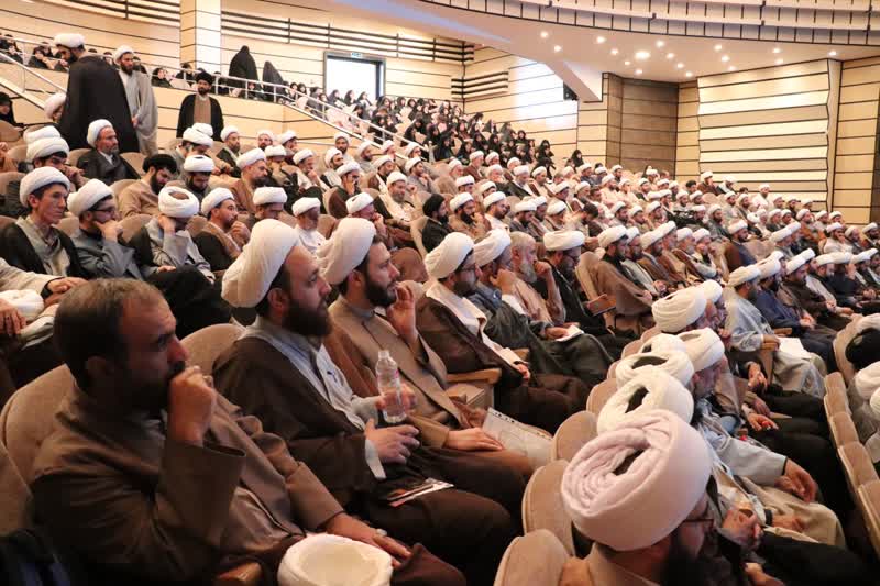 در فضای انتخابات باید مراقب تخریبها بود