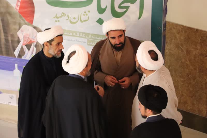 در فضای انتخابات باید مراقب تخریبها بود