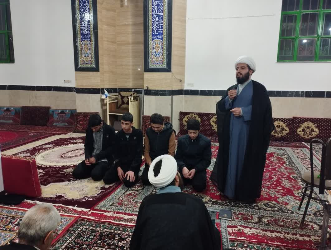 پیشبرد برنامههای قرآنی مساجد روستایی با استفاده از ظرفیت طلاب قرآنی