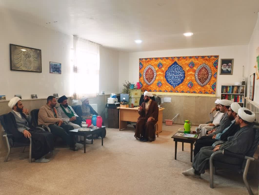 پیشبرد برنامههای قرآنی مساجد روستایی با استفاده از ظرفیت طلاب قرآنی