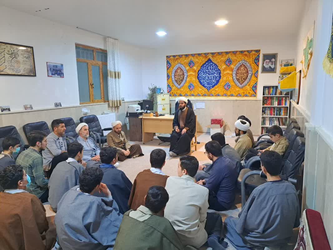 پیشبرد برنامه‌های قرآنی مساجد روستایی با استفاده از ظرفیت طلاب قرآنی