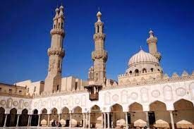 برپایی بزرگ‌ترین سفره افطاری در روز عرفه در مسجد جامع الازهر