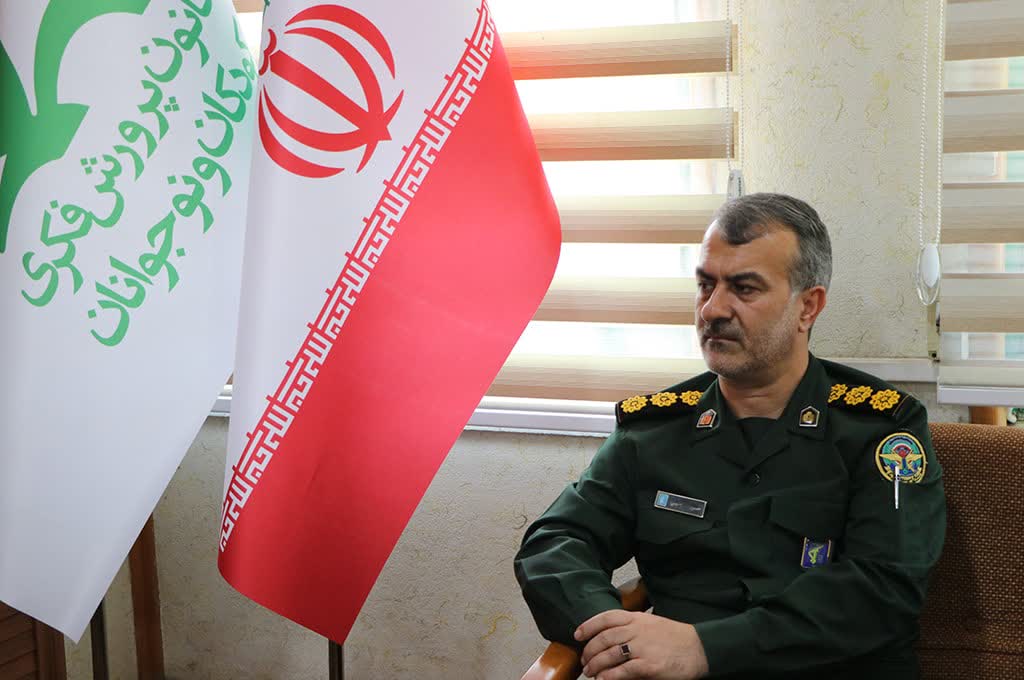 شایستهپروری، رسالت فعالان فرهنگی