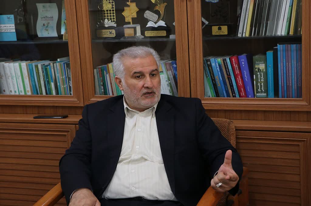 شایستهپروری، رسالت فعالان فرهنگی