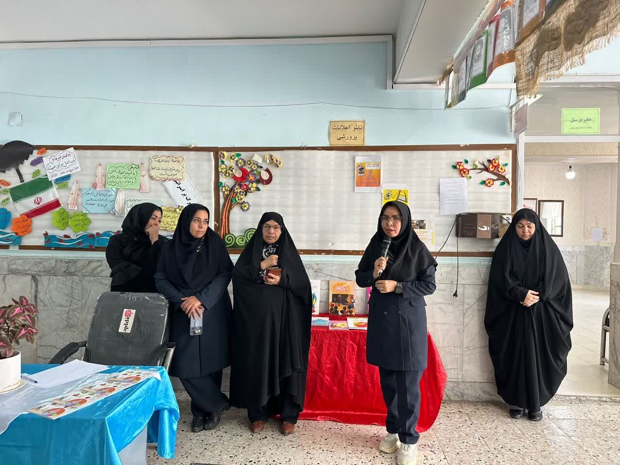 جرقهای برای نوشتن داستان کوتاه توسط دانش آموزان دختر چنارانی