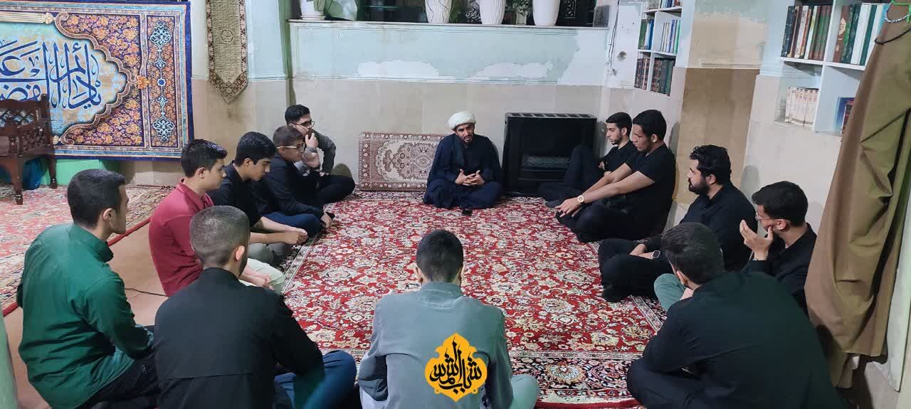 اجرای طرح تربیتی تابستانی "نوجوانان پیشران" در کانون شبابالشمس