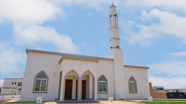 افتتاح مسجد «التسنیم» در شارجه امارات با گنجایش ۳۵۰ نمازگزار