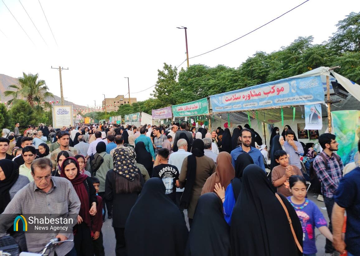 مهمانی سه کیلومتری غدیر در خیابان شورای خرم‌آباد