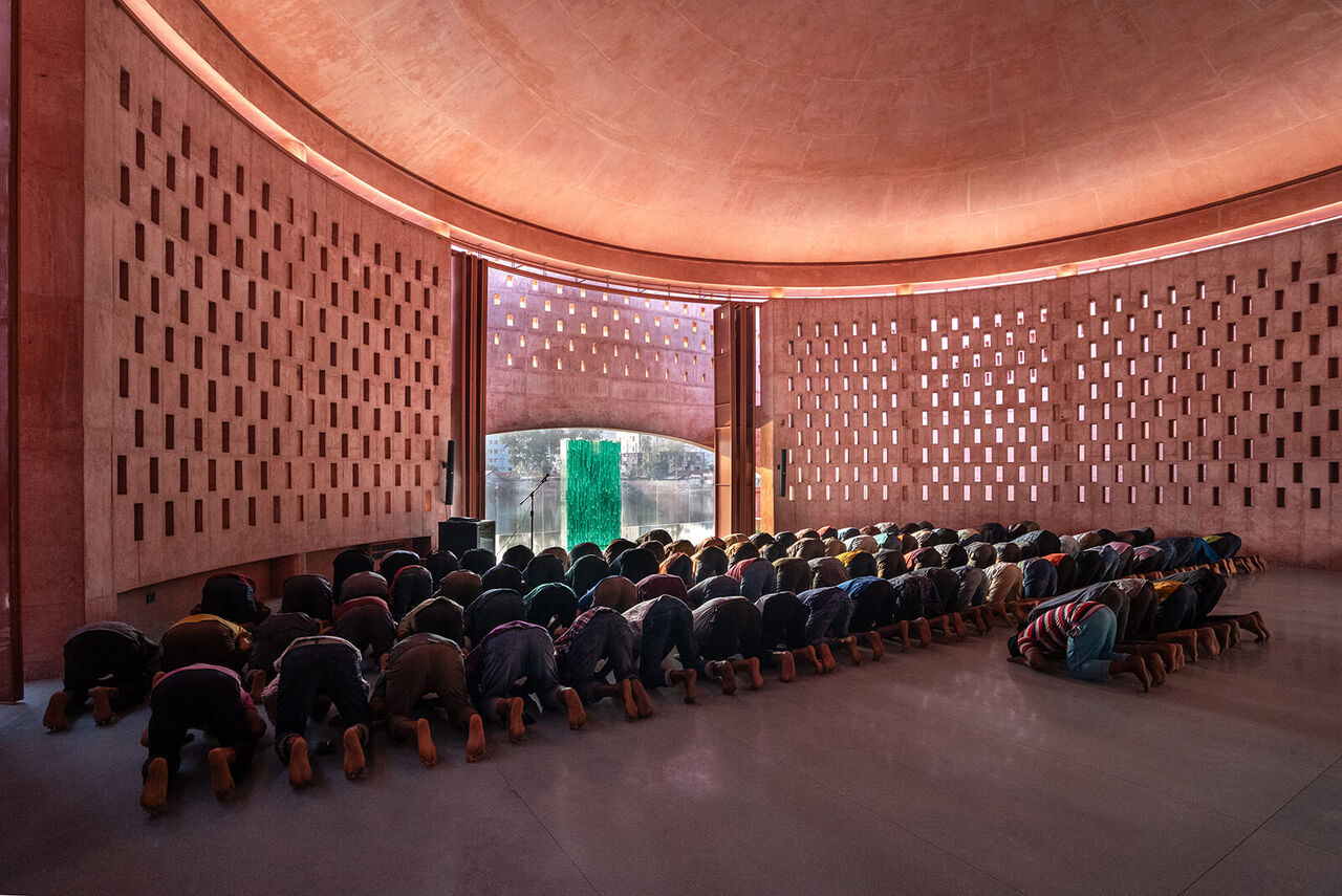 مسجد «زیبان نساء»، بنایی الهام گرفته از اصل «توحید» در بنگلادش