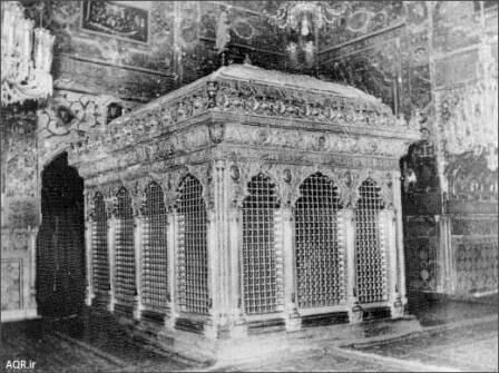 تاریخی که ضریح امام رضا(ع) از سر گذرانده است