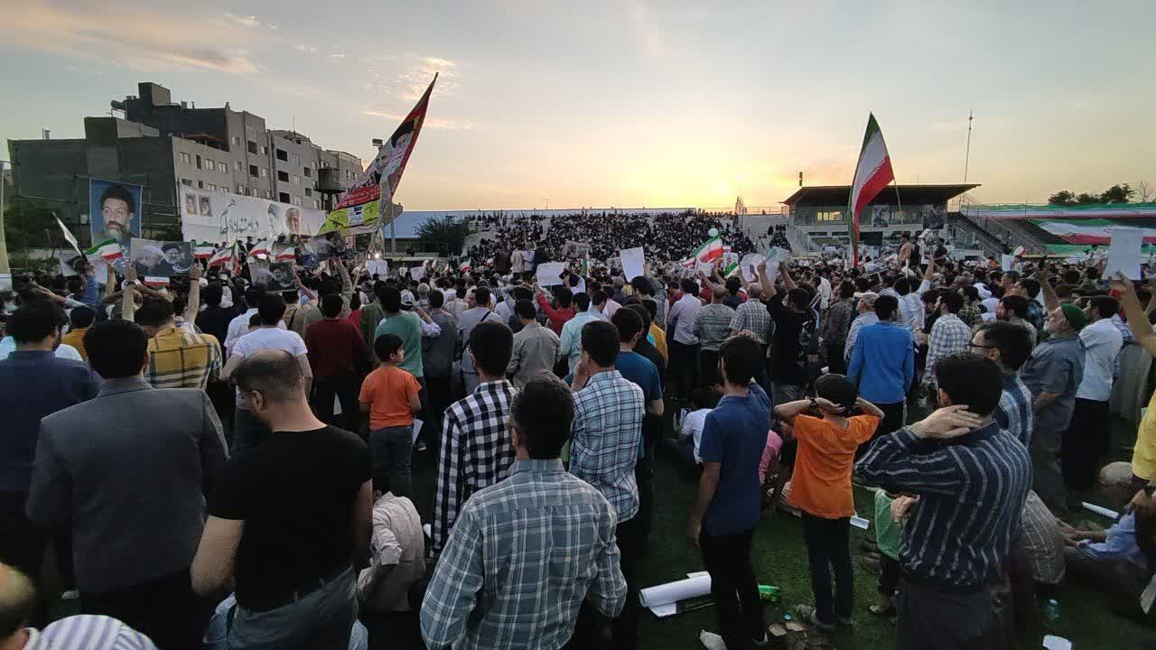 جلیلی: تاآخر هستم/ نباید به حداقلها اکتفا کرد، باید به قله نگریست