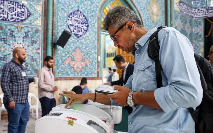 استقرار ۶۰ درصد شعب اخذ رای آران و بیدگل در مساجد و حسینیه‌ها