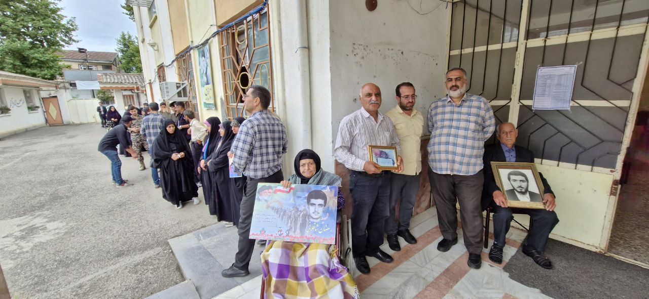 آغاز حضور حماسی مردم گیلان پای صندوقهای رای