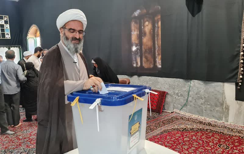 حضورمثال زدنی مردم استان سمنان پای صندوق رای