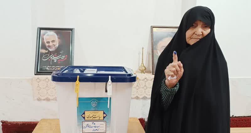 حضورمثال زدنی مردم استان سمنان پای صندوق رای