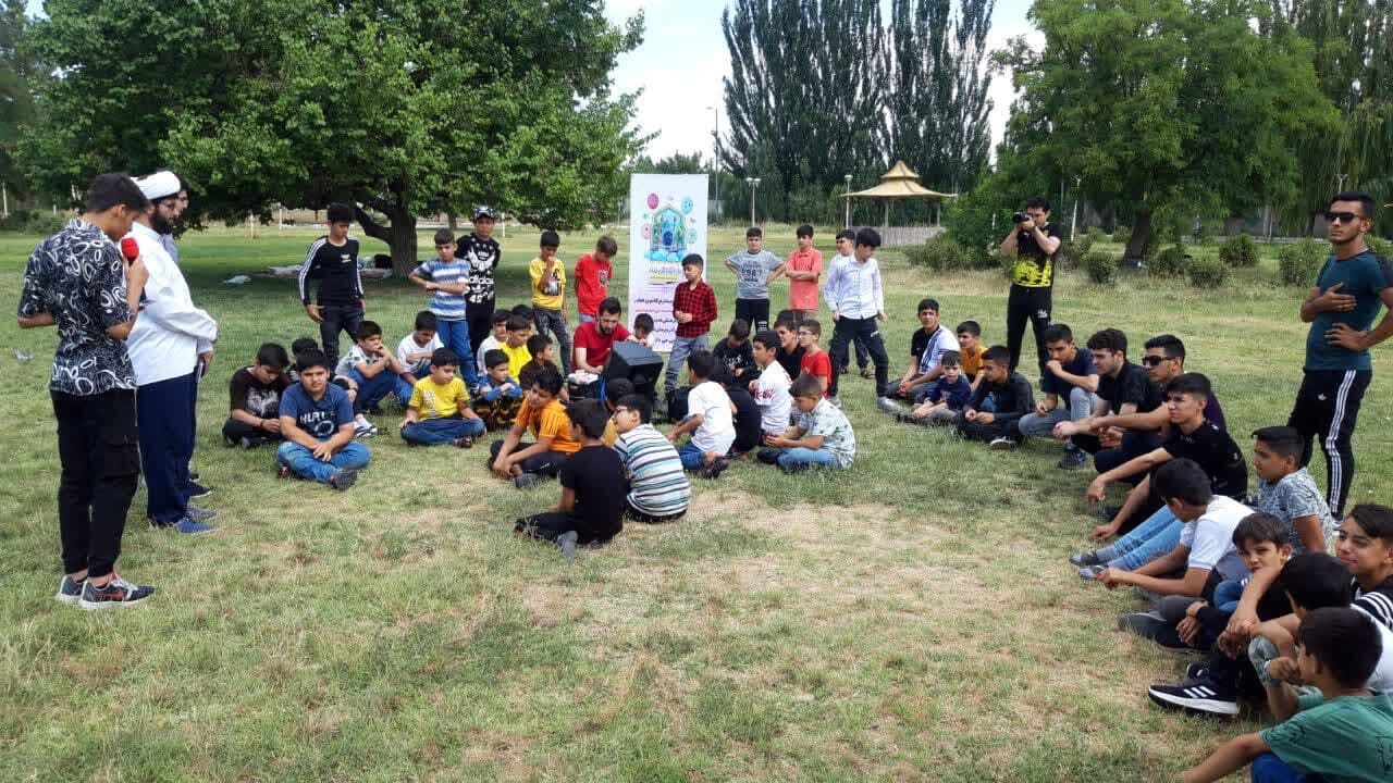 حضور ۲ هزار نوجوان مسجدی در طرح ملی «شهید رئیسی؛ تربیت کادر نوجوانان» در مشهد