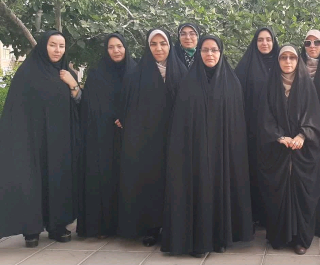 اعزام ۱۸ نفر از مدیران کانونها به نشست رابطین کانون های فرهنگی هنری بانوان کشور