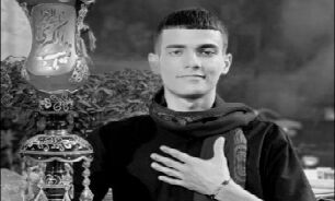 تشییع پیکر شهید مدافع وطن دهه هشتادی در مشهد + فیلم