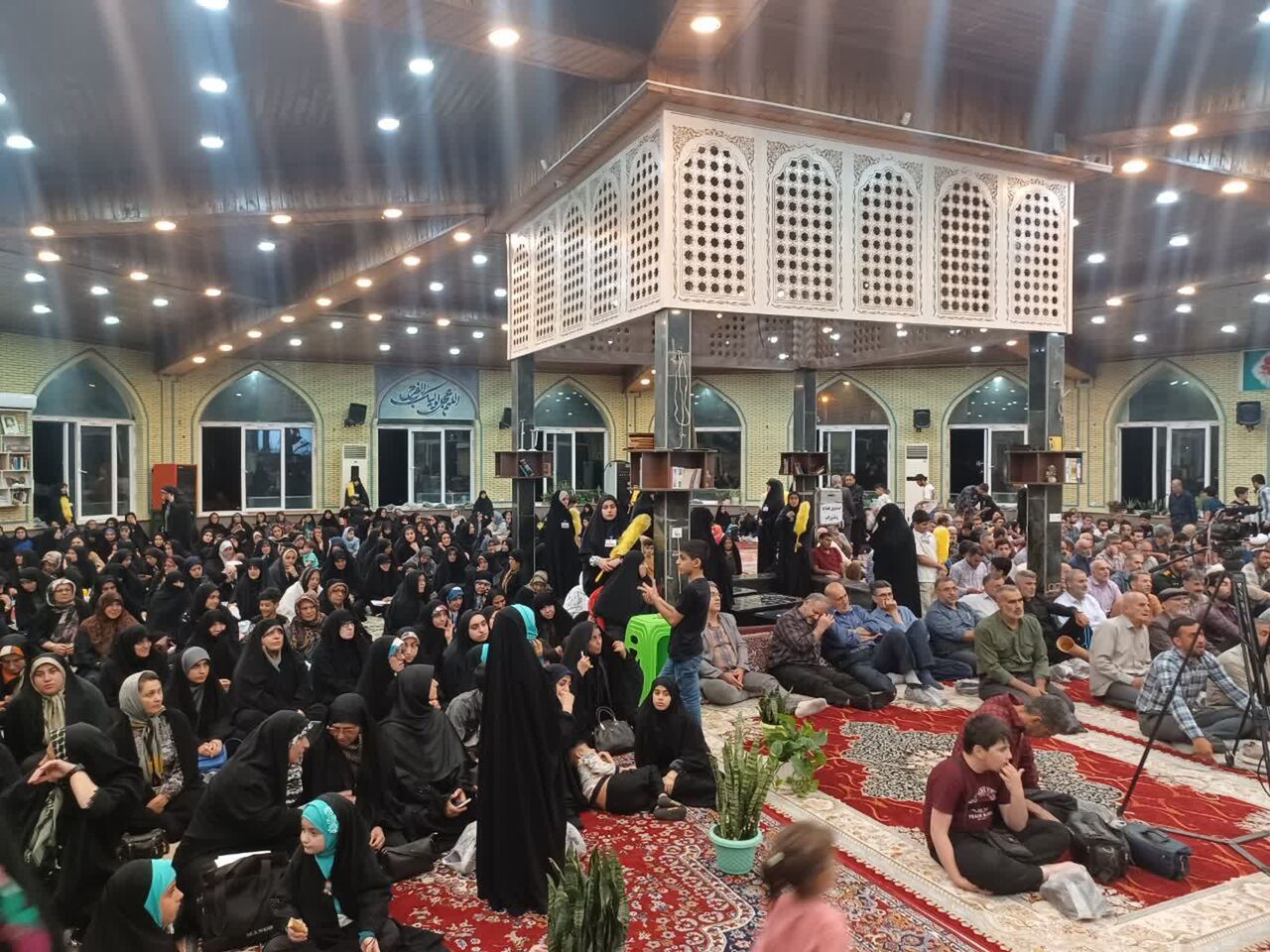 ضرورت حرکت مسئولانه در راستای حفظ ارزش های انقلاب اسلامی