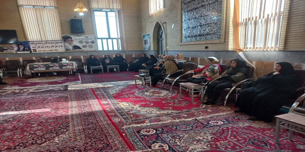 جوانان؛ هستیم پای عهدی که با امام و شهدا بستیم