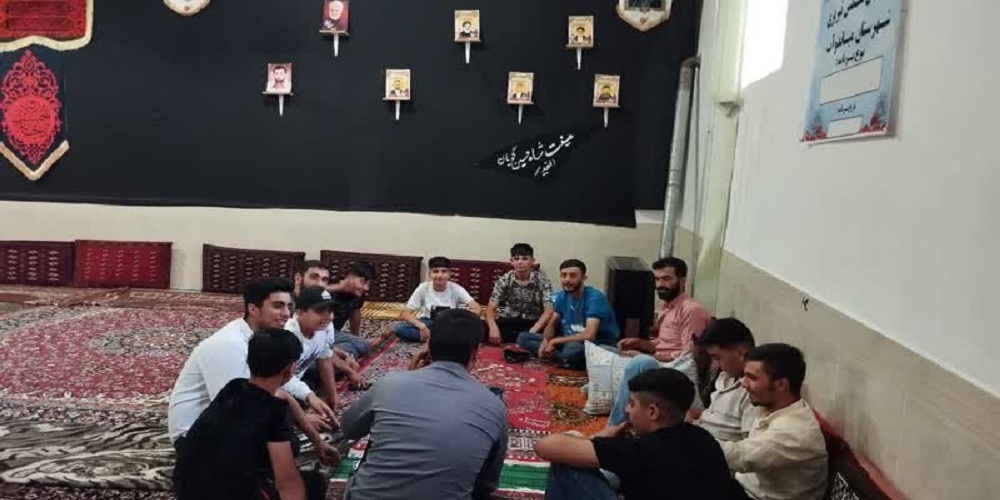 جوانان؛ هستیم پای عهدی که با امام و شهدا بستیم