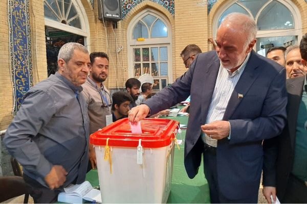 کدام مساجد میزبان شخصیتها در جمعه انتخابات شدند؟