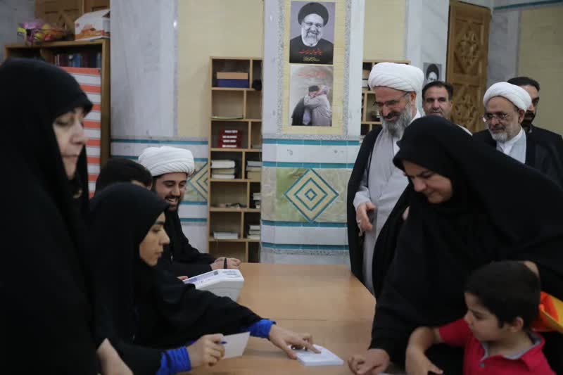 ملت ایران کار بزرگ هفته گذشته را تکمیل خواهند کرد