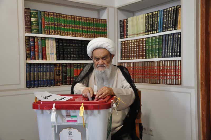 آغاز حضور برای سرنوشت ایران