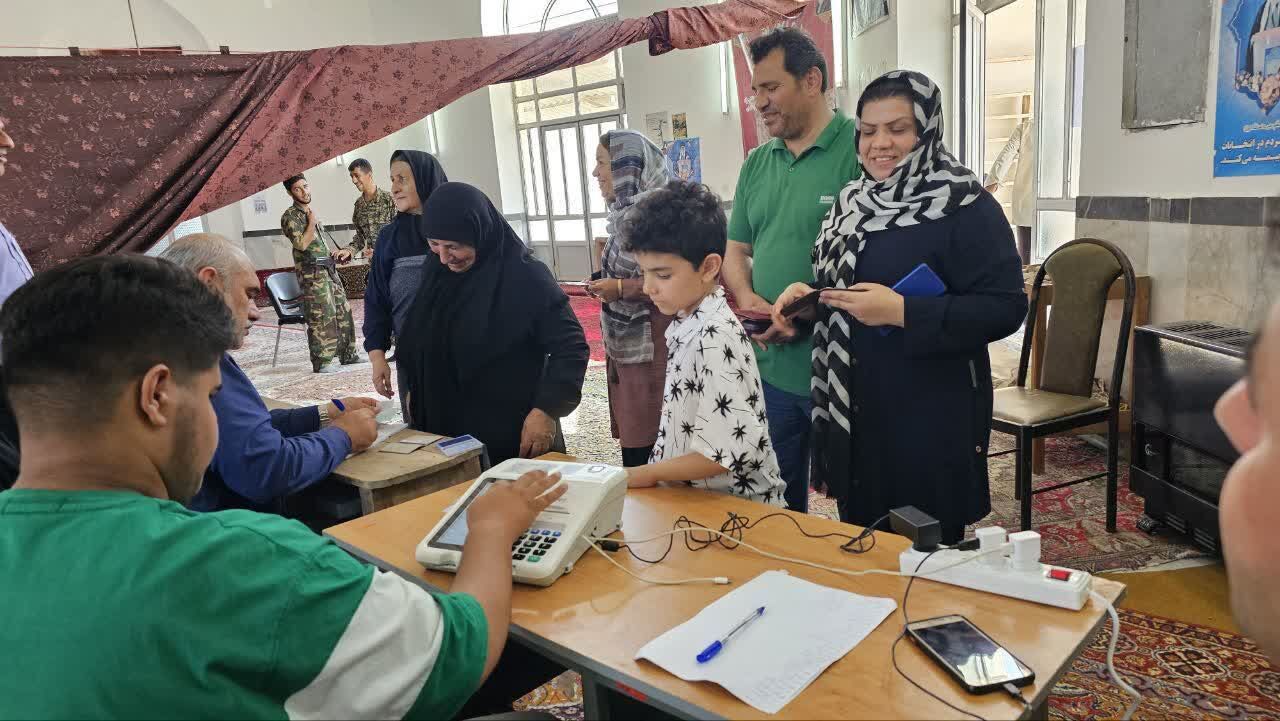 شیعه و سنی شهرستان بهشهر برای حضور حداکثری به خط شدند