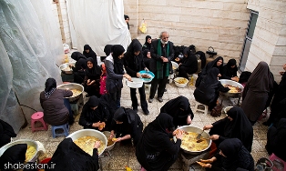 گذری بر آیینهای عزاداری مردم قم در ماه محرم