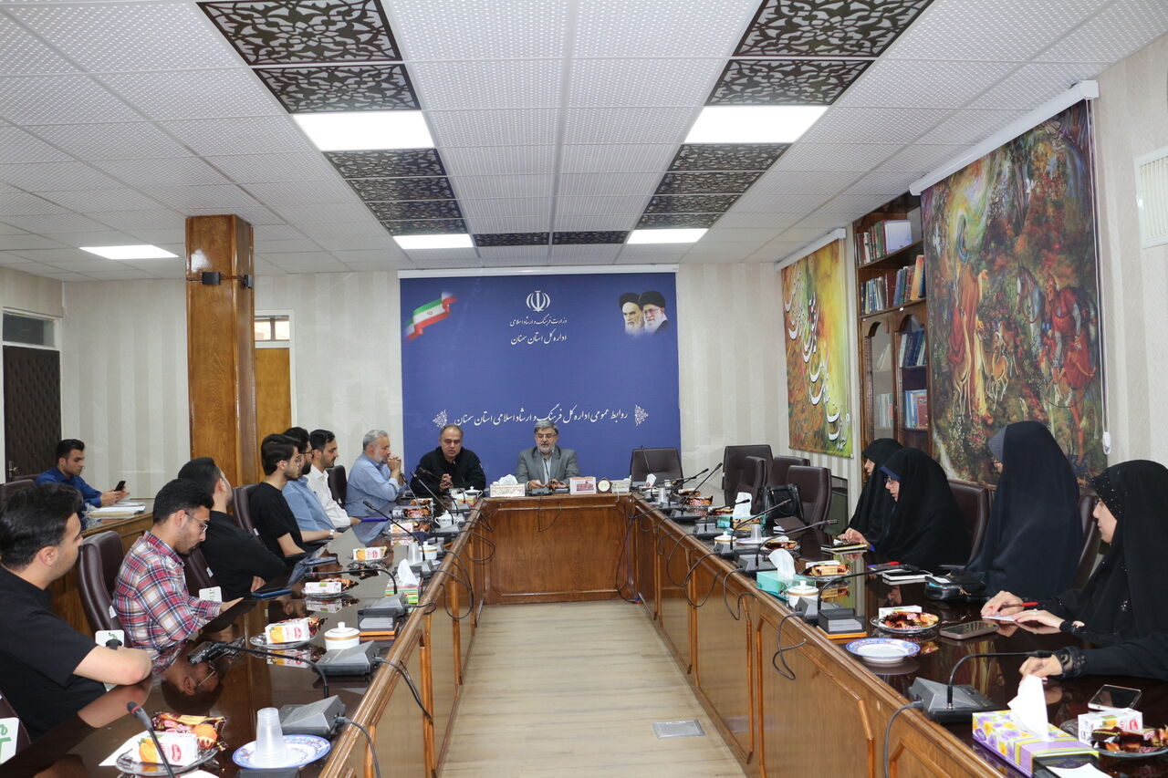 گروه های سرود کانون مساجد استان سمنان تجلیل شدند