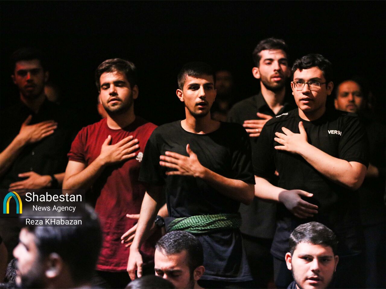 مراسم شب اول محرم در هیات یافاطمه‌الزهرا بجنورد