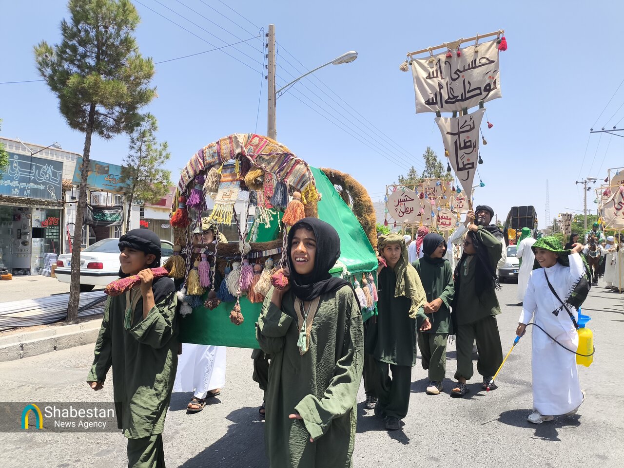 شبستان - حرکت کاروان نمادین نینوا در بیرجند