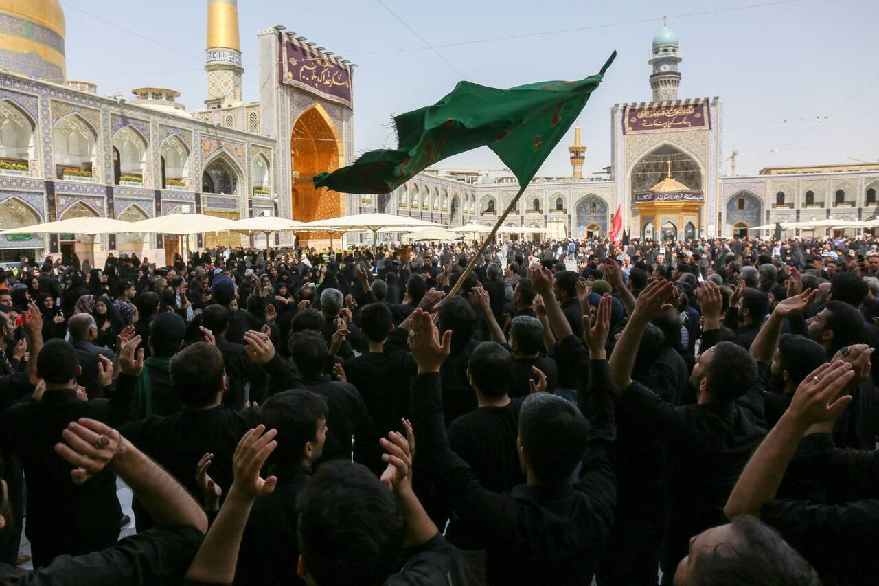 مروری به سنتهای کهن محرم در حرم امام رضا(ع)