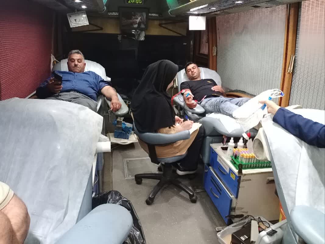 بچه های مسجد رسول اکرم(ص) ارطه بیش از۸هزار سی سی خون اهدا کردند