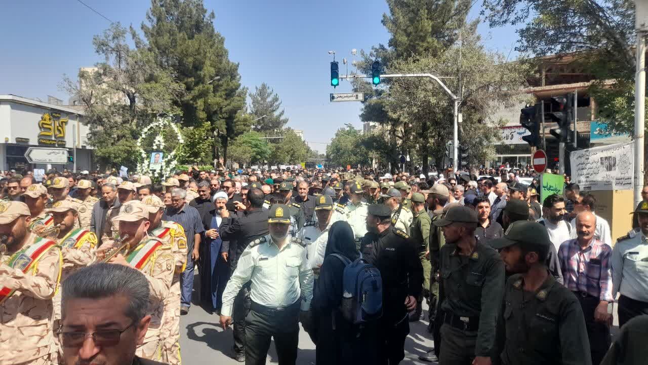 وداع باشکوه نیشابوریها با شهید امنیت