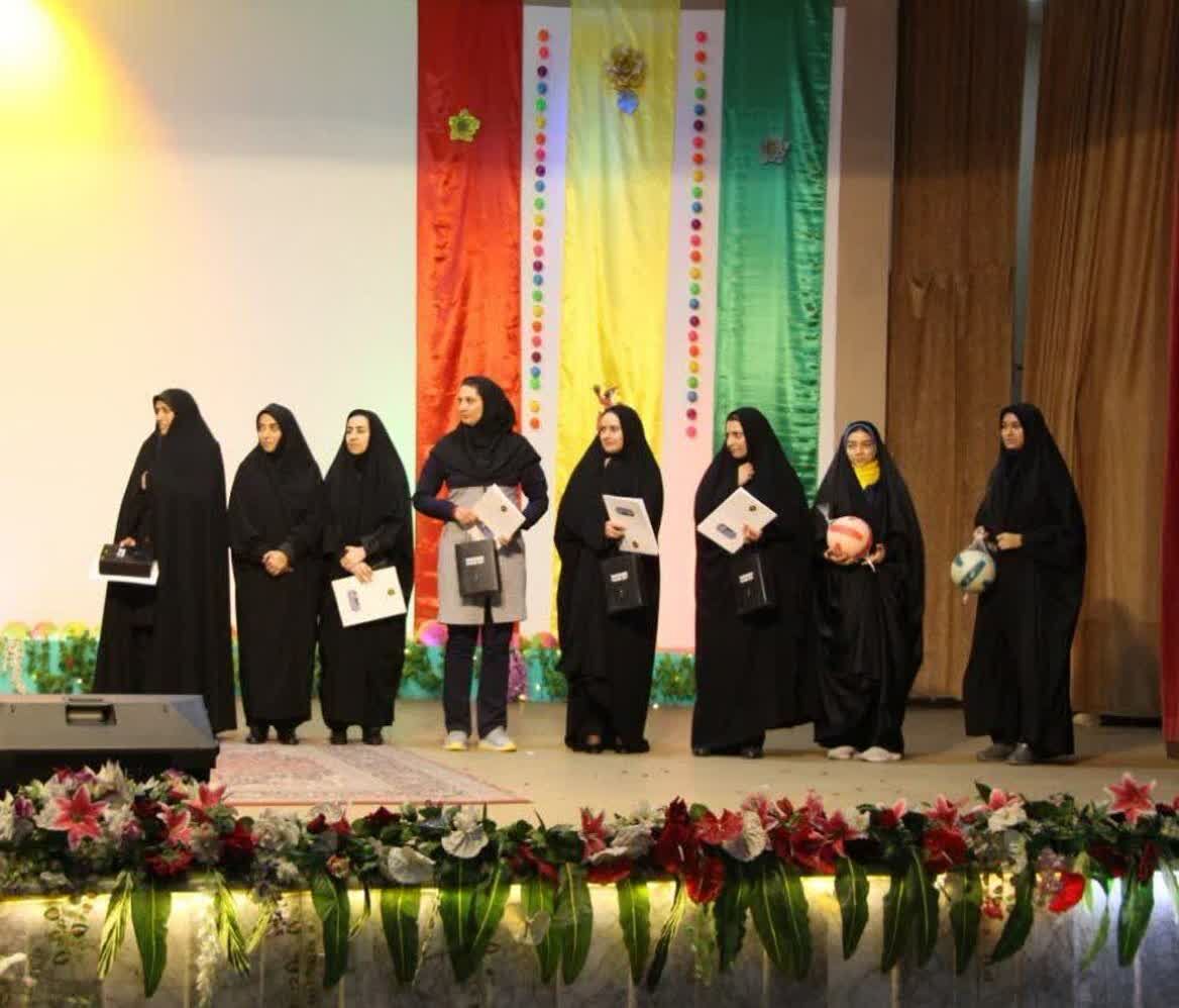 عفاف و حجاب، عامل پویایی و بالندگی جامعه اسلامی است