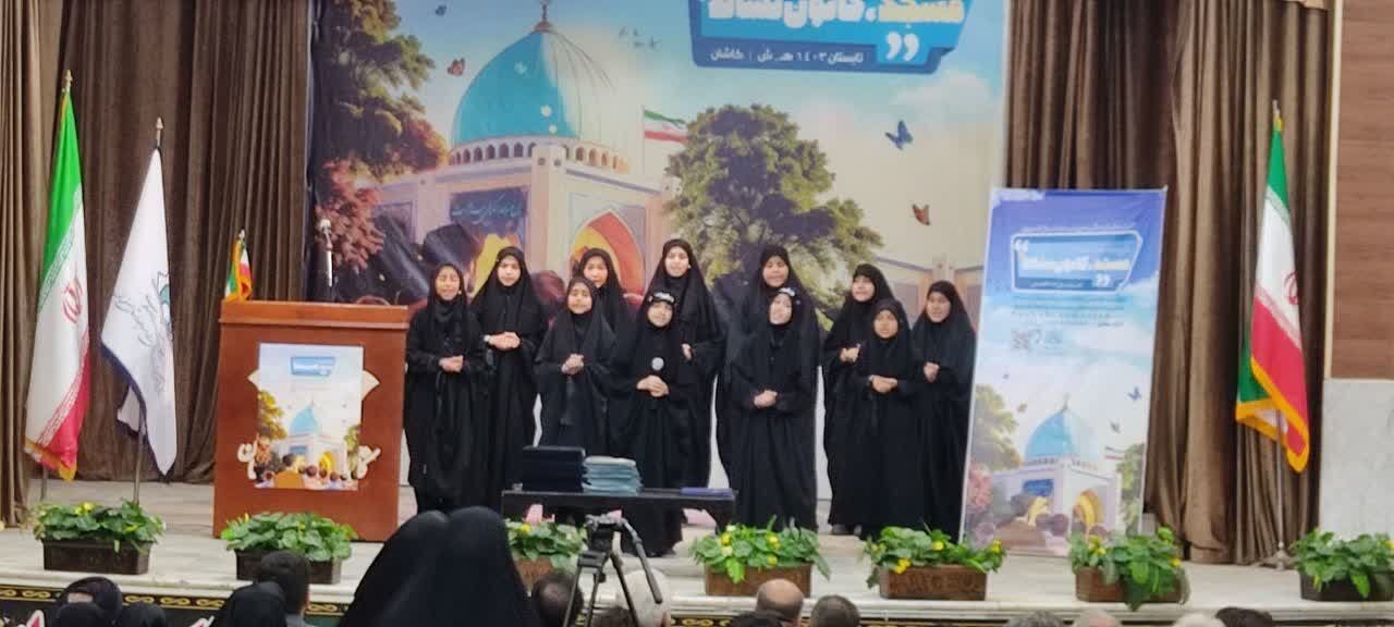 کانونهای مساجد در کنار نهادهای فرهنگی برای انسان سازی قرار دارند