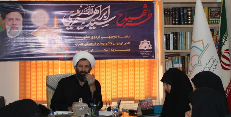 بزرگترین نمایشگاه ویژه ایام محرم استان همدان در روستای تکه نهاوند افتتاح شد