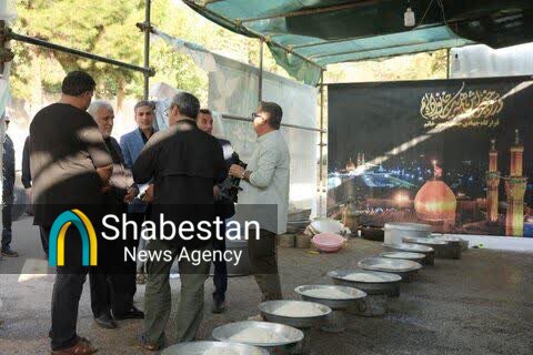 آمادهسازی و طبخ ۷۲ دیگ غذای نذری در روز تاسوعا