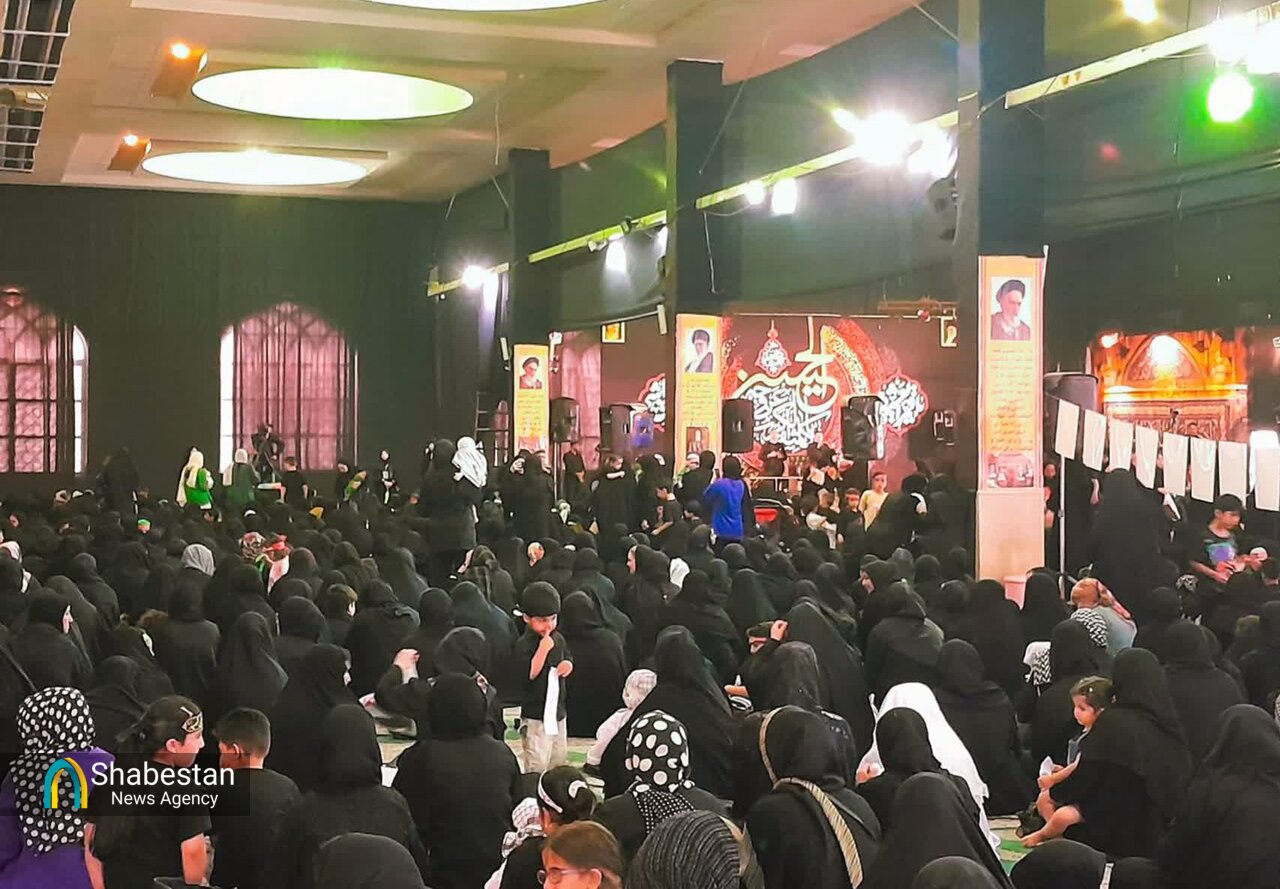 همایش شیرخوارگان حسینی در خرمآباد