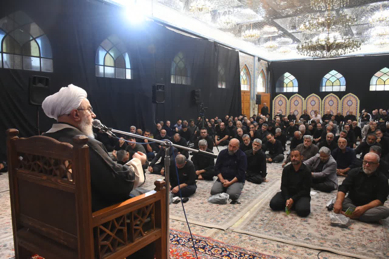 مجالس امام حسین(ع)، درس بزرگ ایستادگی در برابر ظلم و ستم را به ما میآموزند
