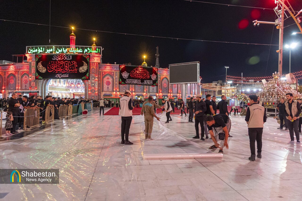 مفروش شدن بین الحرمین با ۱۰ هزار مترمربع فرش برای مراسم ویژه «هروله کنان»+ عکس