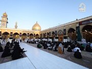 مراسم سوگواری امام حسین(ع) در مسجد کوفه+عکس