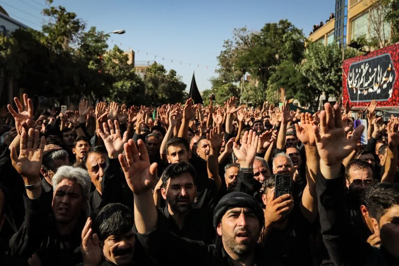 همایش وفاداری در زنجان؛ یومالعباس نماد عشق و همبستگی