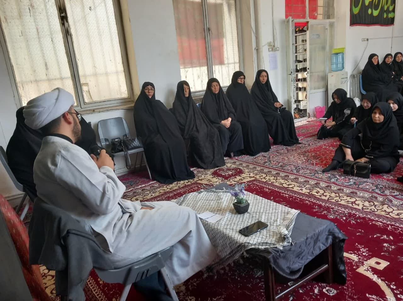 حضور بانوان در آیین‌های عزاداری فرصت مناسبی برای تبلیغ معارف اسلامی است